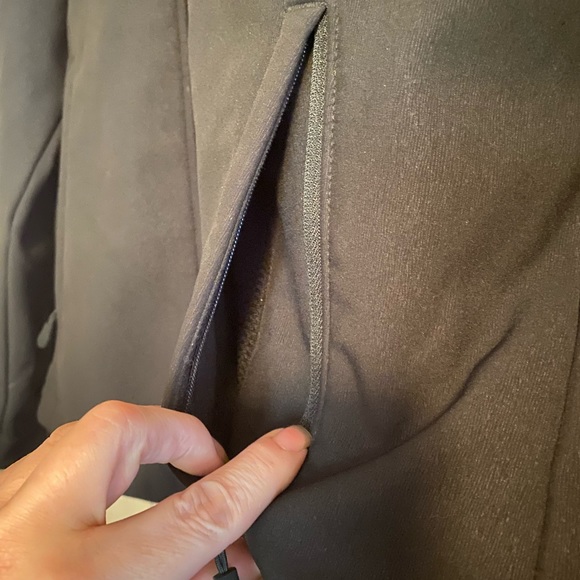 Ladies Softshell Jacket - Picture 3 of 5